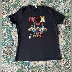 Motley Crue Short Sleeve | Sz med
